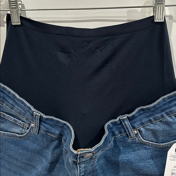 🔥4X$25 Time and Tru Women's Maternity Roll Cuff Shorts Size L - Picture 11 of 12